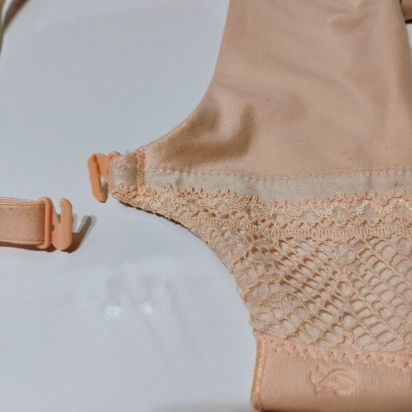 Victoria's Secret Bra Convertible Lightly Lined Full Cover Underwire Peach 34DD - Picture 7 of 16